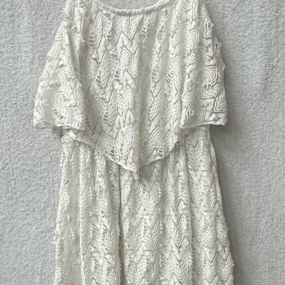 Vanity Asymmetrical White Lace Dress Sz M